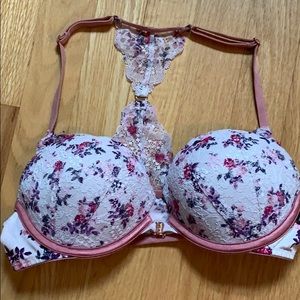 Victoria Secret Pink Date Push Up Bra